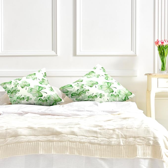 Spring Summer Green Flower Clover Pillow Cases St Patricks Pillow Covers 18x18 Set of 2 Lucky Charm Throw Pillow Covers St Patricks Home Decor for Couch Bed Sofa