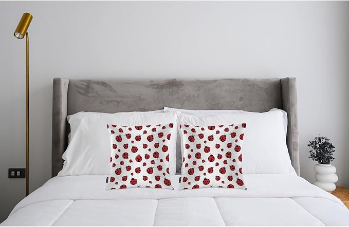 Swono Outdoor Pillow Covers Ladybug, Cute Ladybird Wild Ladybugs Home Decorative Throw Pillow Case Cushion Cover for Men/Woman/Bed/Sofa/Office/Car, 18x18 Inch, 2Pcs Pillow Covers Red