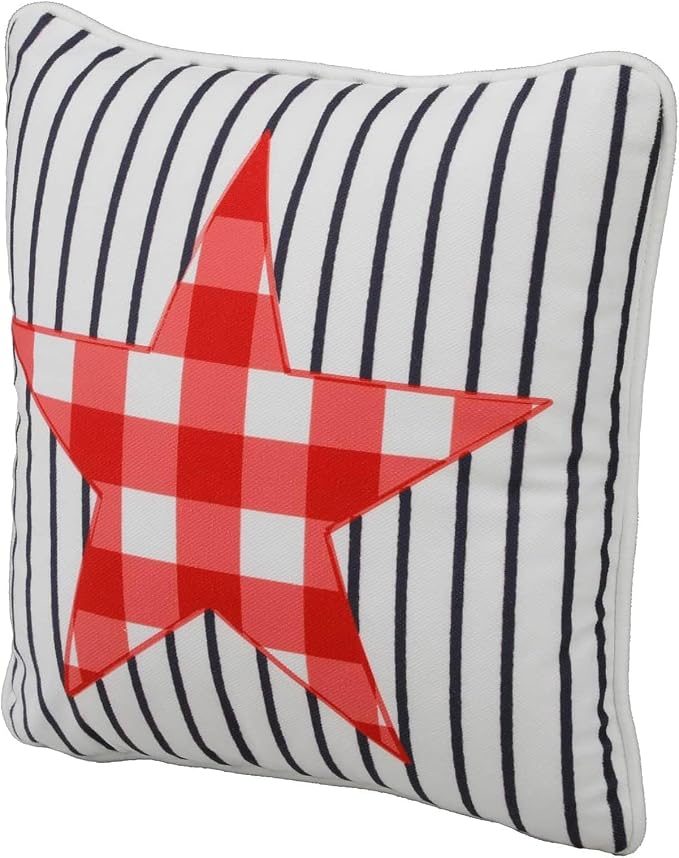 East Green 14 x 14 Square Outdoor Accent Pillow, Set of 2, Gingham Star