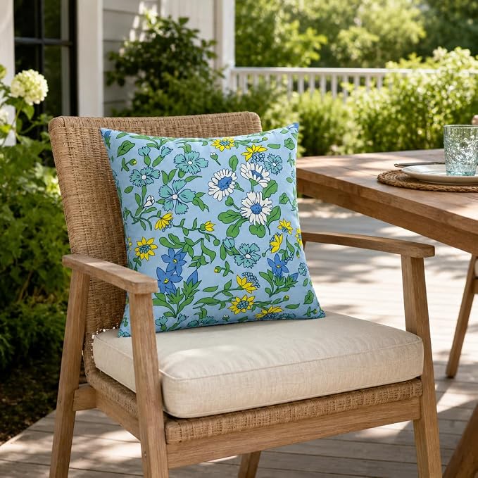 Outdoor/Indoor Decorative Throw Pillows 18×18 Inch | Pack of 2 Waterproof Decorative Throw Pillows with Inserts, Square Pillows for Bed, Couch, Sofa and Patio Furniture