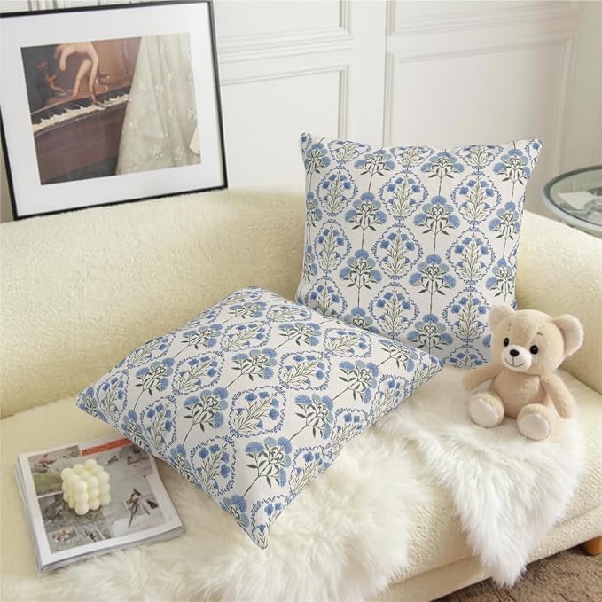 Vintage Floral Pillow Covers Blue Green Boho Flower Block Print Throw Pillow Cover 18x18 Spring Summer Hydrangea Pillow Cases Wildflower Farmhouse Cushion Case for Home 2 Pack