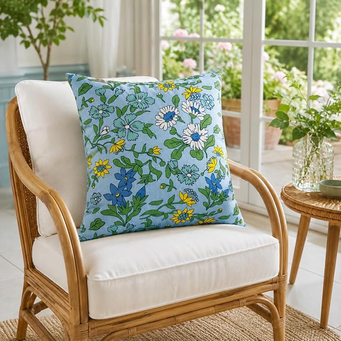 Outdoor/Indoor Decorative Throw Pillows 18×18 Inch | Pack of 2 Waterproof Decorative Throw Pillows with Inserts, Square Pillows for Bed, Couch, Sofa and Patio Furniture