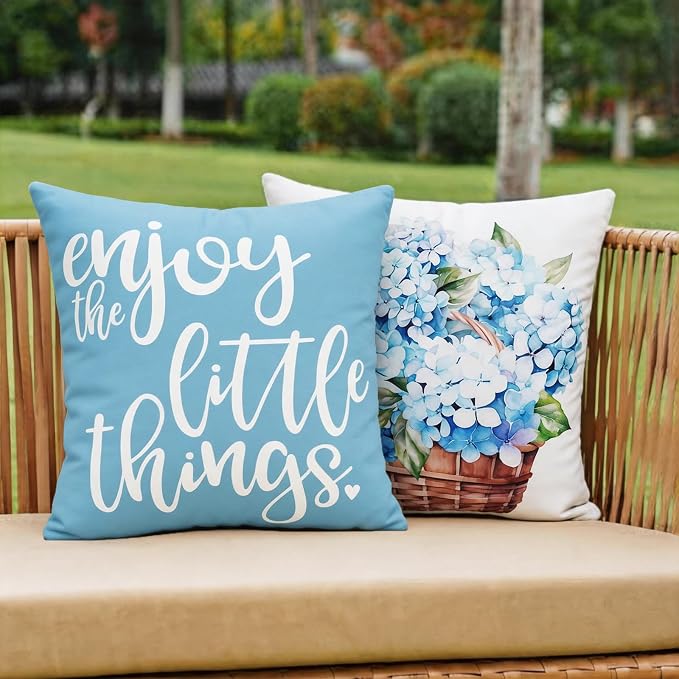 Outdoor Pillow Covers 18x18 Inch Set of 4 Waterproof Blue Hydrangea Summer Outdoor Pillows for Patio Furniture Garden Bench Porch Balcony,Light Blue
