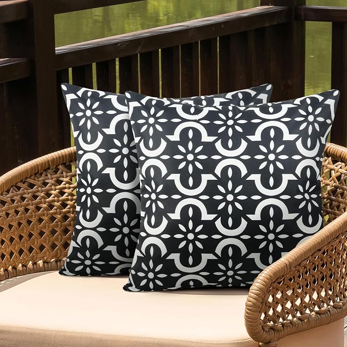 Adaband Outdoor Waterproof Throw Pillow Cover 20 * 20 Inch Boho Floral Printed Outdoor Pillow Covers Set to 2 for Patio Garden Porch