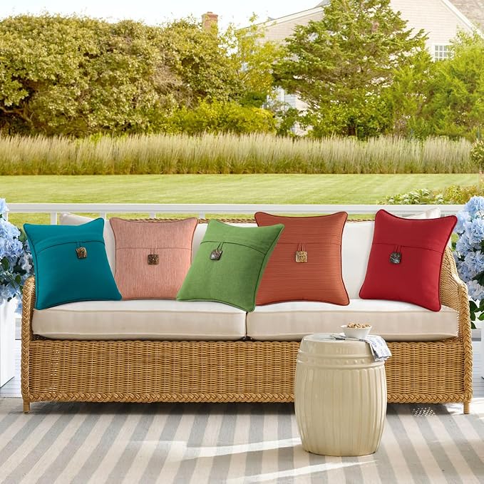 Outdoor Decorative Pillows with Coconut Button Pack of 4, 16" x 16" Outdoor Pillow Set for Couch Bed Throw Patio Sofa, Grass Green