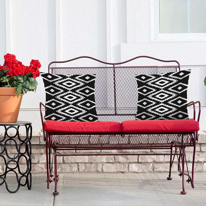 Swono Geometric Throw Pillow Cases, Navajo Style Trial Black White Zigzag Set of 2 Decorative Throw Pillow Cover, Square Pillow Cushion Case Home Decor for Sofa Couch Bed Car 18x18 Inches