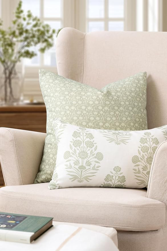 Modern Farmhouse California Casual Indoor Outdoor Throw Pillow Cover, 22"x22" Water Repellent for Patio, Backyard, Couch, Poolside, Light Green Print Botanical Flowers and Leaves