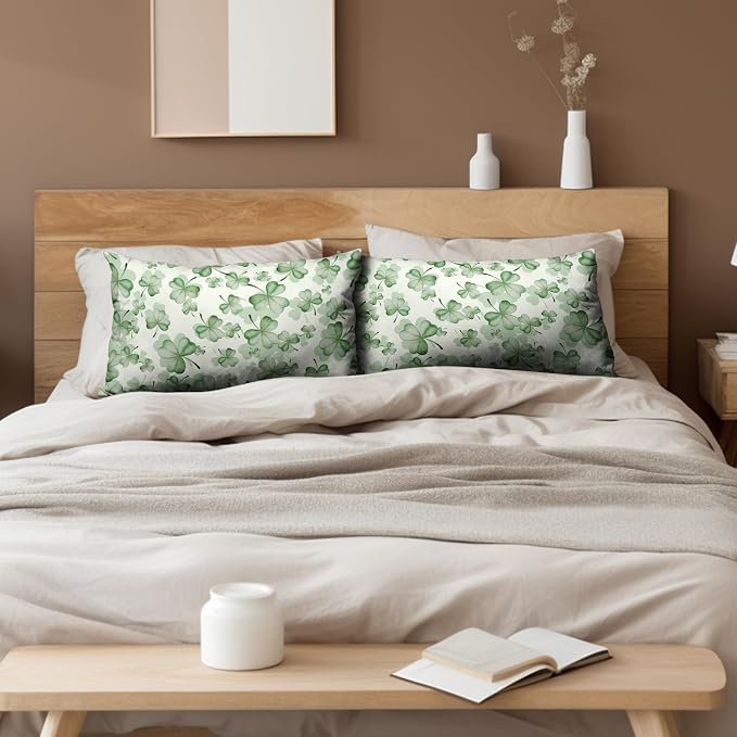 Spring Summer Green Flower Clover Lumbar Pillow Cases St Patricks Pillow Covers 12x20 Set of 2 Lucky Charm Throw Pillow Covers St Patricks Home Decor for Couch Bed Sofa