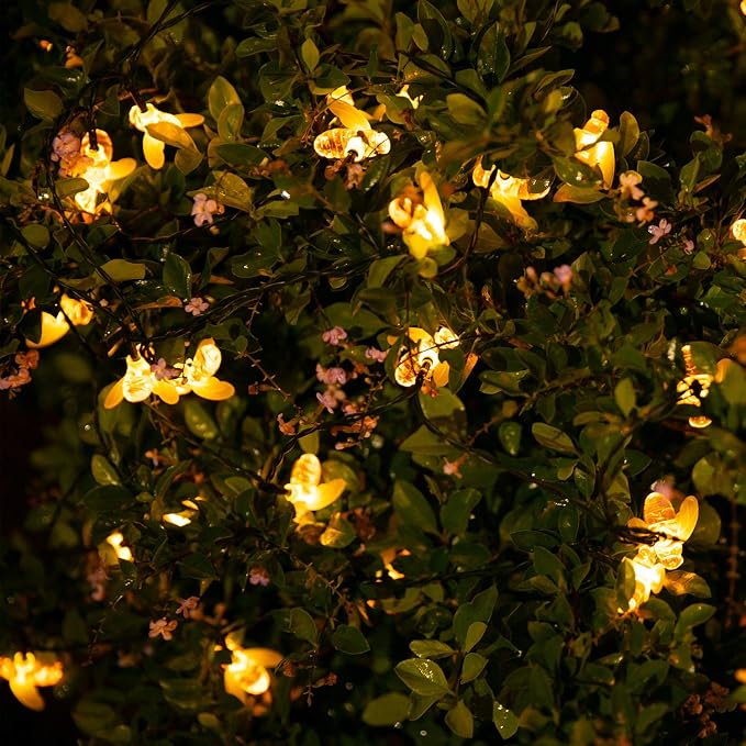 Brightown Solar Bee String Lights Outdoor 31FT 50 LED Honeybee Fairy Lights with 8 Lighting Modes, Waterproof Solar Bumble Bee for Patio Yard Garden Grass Wedding Christmas Party Decor, Warm White