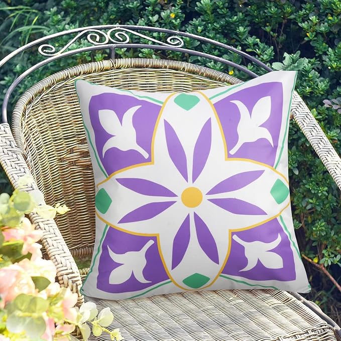 Pyonic Purple Outdoor Pillows Waterproof Throw Pillow Covers Set of 4 Floral Printed and Boho Farmhouse Outdoor Pillow Covers for Patio Funiture Garden 18x18 Inch
