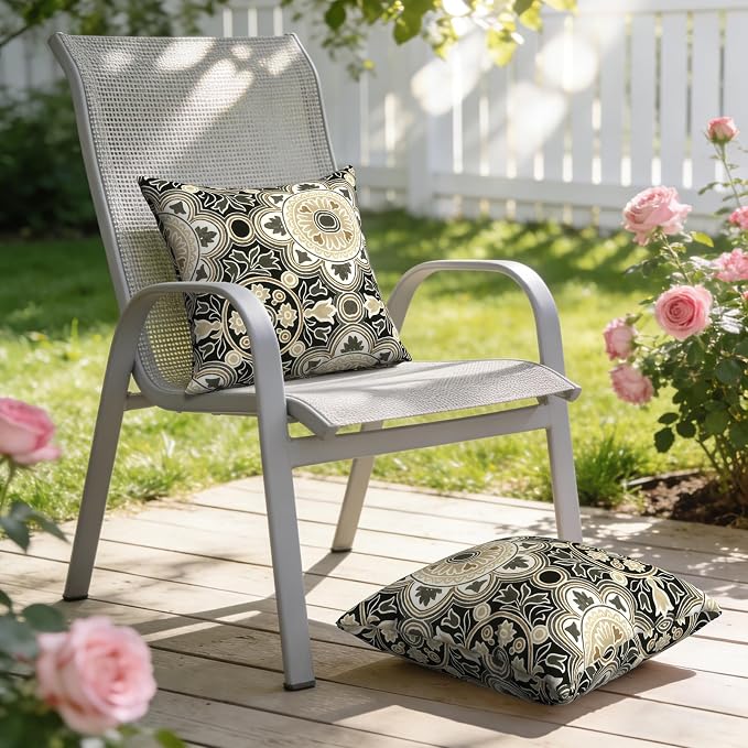 Outdoor Throw Pillow Covers 18x18 Inch, Decorative Pillow Covers for Patio Furniture, Vintage Medallion Modern Cushion Cases for Garden Couch Home Sofa, Pack of 2