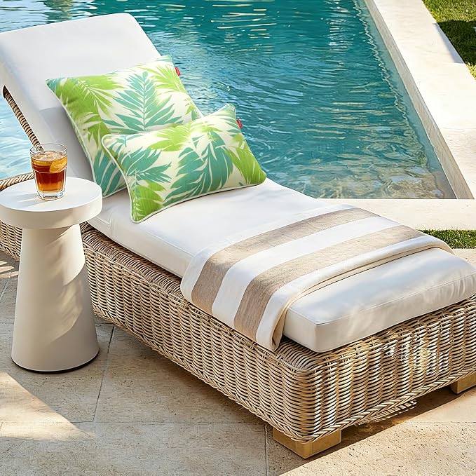 Pack of 2 Outdoor Throw Pillows,16x16 Inch All-Weather Water-Resistant Patio Pillows with Inserts,Decorative Pillows for Patio Furniture,Couch,Sofa,Poolside,Green Leaf
