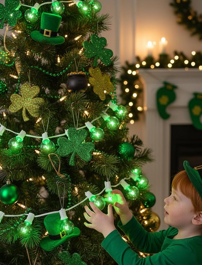 G40 Green St. Patrick’s Day Globe String Lights, 25Ft Outdoor St. Patrick’s Day Decorations Lights with 27 Green Incandescent Bulbs, Hanging Patio Lights Waterproof for Christmas Wedding Party Garden