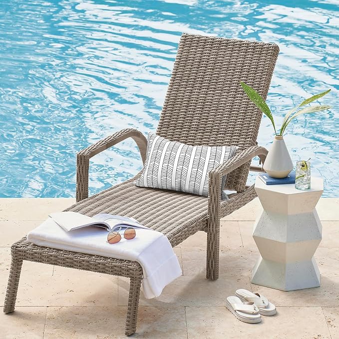 DYTXIII Pack of 2 Waterproof Outdoor Lumbar Pillow with Inserts, 12x20 in Rectangle Decorative Patio Throw Pillow for Home, Sofa,Bench and Patio Furniture, Herringbone Black White