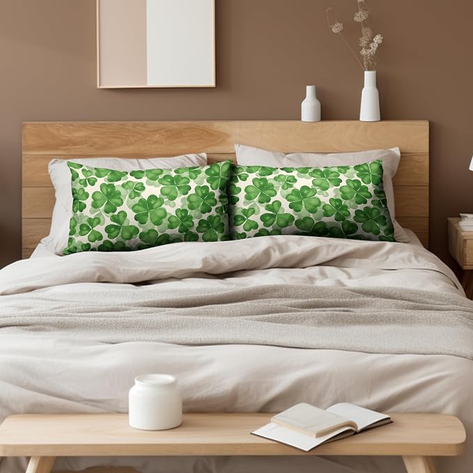 Saint Patricks Day Lumbar Pillow Covers 12x20 Green Clover Pillow Case Set of 2 Lucky Charm Throw Pillow Covers St Patricks Cotton Blend Cushion Case for Living Room Sofa Couch
