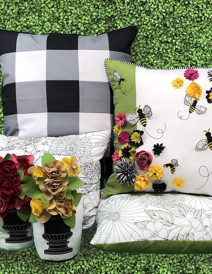 Bees & Flowers Dimensional Indoor/Outdoor Decorative Pillow, 18x18, Multi